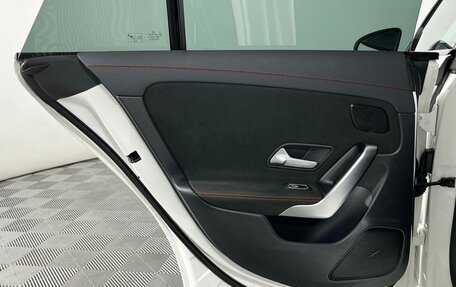 Mercedes-Benz CLA, 2019 год, 2 479 000 рублей, 10 фотография