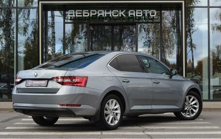 Skoda Superb III рестайлинг, 2018 год, 2 150 000 рублей, 3 фотография