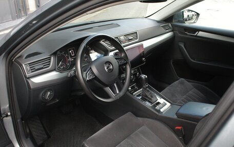 Skoda Superb III рестайлинг, 2018 год, 2 150 000 рублей, 8 фотография