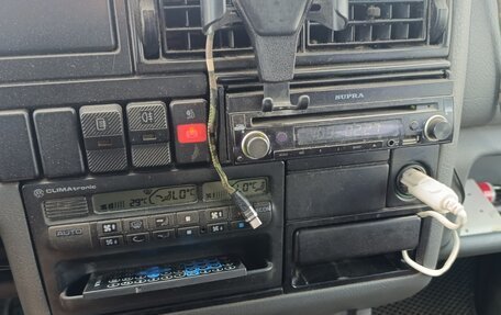 Volkswagen Caravelle T4, 1995 год, 650 000 рублей, 8 фотография