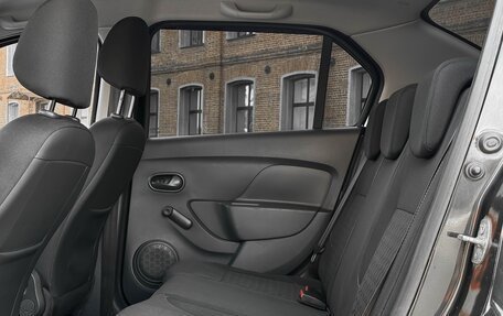 Renault Logan II, 2016 год, 695 000 рублей, 12 фотография