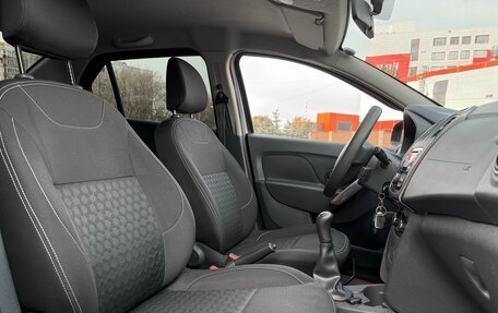 Renault Logan II, 2016 год, 695 000 рублей, 15 фотография