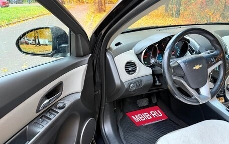 Chevrolet Cruze II, 2012 год, 800 000 рублей, 8 фотография