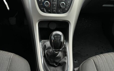 Opel Astra J, 2012 год, 835 000 рублей, 18 фотография