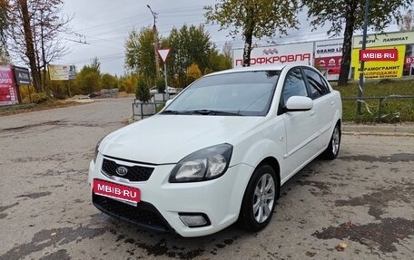 KIA Rio II, 2011 год, 470 000 рублей, 1 фотография