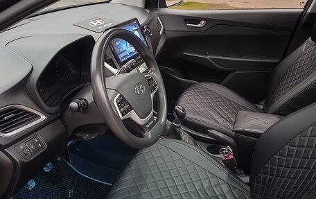 Hyundai Solaris II рестайлинг, 2018 год, 1 085 000 рублей, 7 фотография