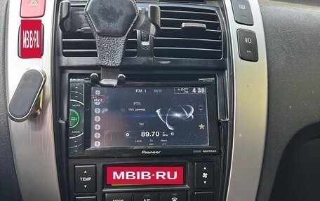 Hyundai Tucson III, 2008 год, 850 000 рублей, 9 фотография