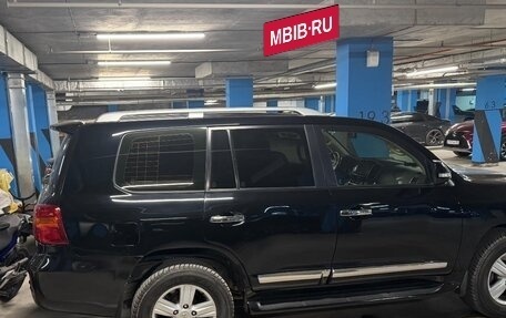 Toyota Land Cruiser 200, 2012 год, 3 090 000 рублей, 2 фотография