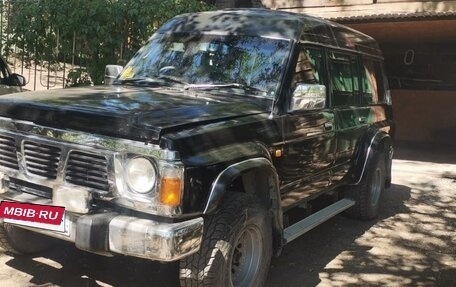 Nissan Safari IV, 1993 год, 1 350 000 рублей, 2 фотография