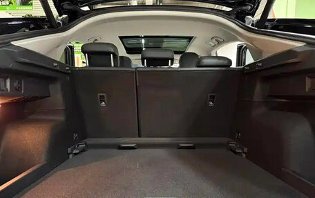 Volkswagen Tiguan II, 2022 год, 2 680 222 рублей, 18 фотография