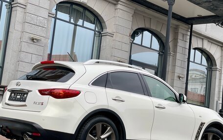 Infiniti FX II, 2012 год, 1 880 000 рублей, 26 фотография
