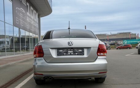 Volkswagen Polo VI (EU Market), 2018 год, 1 000 000 рублей, 6 фотография