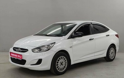 Hyundai Solaris II рестайлинг, 2011 год, 585 000 рублей, 1 фотография