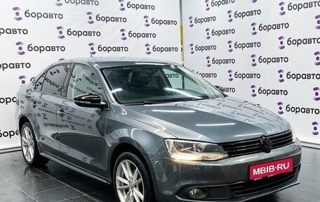 Volkswagen Jetta VI, 2012 год, 1 050 000 рублей, 1 фотография