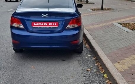 Hyundai Solaris II рестайлинг, 2012 год, 650 000 рублей, 1 фотография