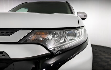 Mitsubishi Outlander III рестайлинг 3, 2019 год, 1 990 000 рублей, 17 фотография