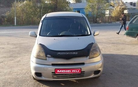 Toyota FunCargo, 2000 год, 340 000 рублей, 1 фотография