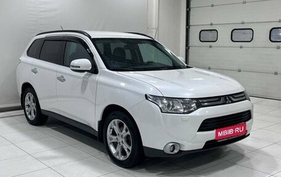 Mitsubishi Outlander III рестайлинг 3, 2012 год, 1 499 900 рублей, 1 фотография