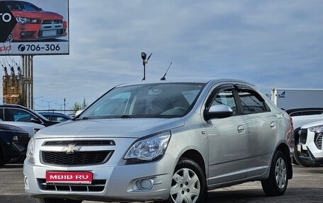 Chevrolet Cobalt II, 2014 год, 590 000 рублей, 1 фотография