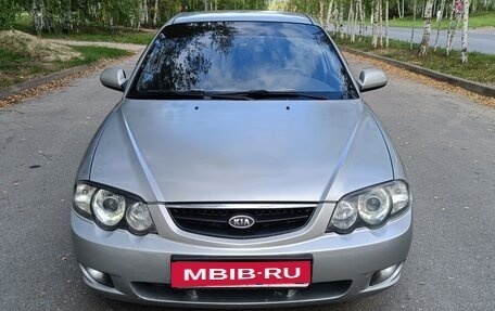 KIA Shuma II, 2003 год, 250 000 рублей, 1 фотография