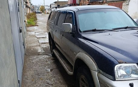Mitsubishi L200 III рестайлинг, 2005 год, 720 000 рублей, 2 фотография