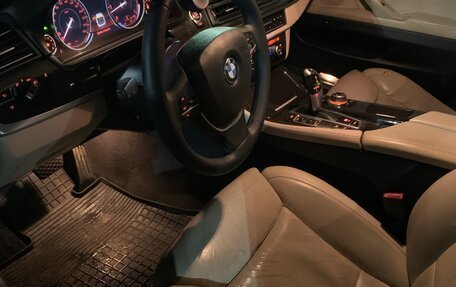 BMW 5 серия, 2012 год, 1 520 000 рублей, 11 фотография