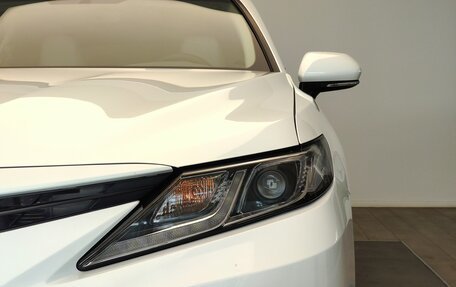 Toyota Camry, 2022 год, 3 450 000 рублей, 7 фотография