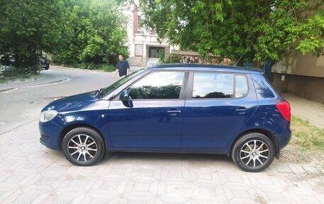 Skoda Fabia II, 2011 год, 550 000 рублей, 12 фотография