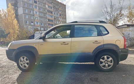 Hyundai Tucson III, 2005 год, 700 000 рублей, 16 фотография