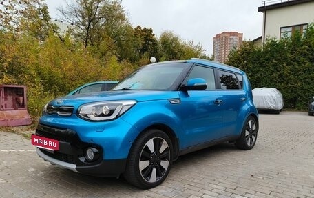 KIA Soul II рестайлинг, 2019 год, 1 750 000 рублей, 2 фотография