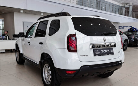 Renault Duster I рестайлинг, 2015 год, 1 176 000 рублей, 8 фотография
