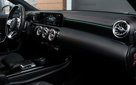 Mercedes-Benz CLA, 2019 год, 4 050 000 рублей, 9 фотография