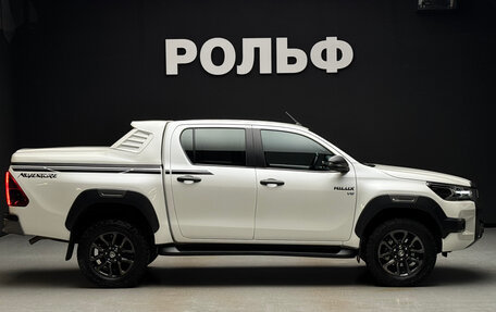 Toyota Hilux VIII, 2022 год, 6 500 000 рублей, 6 фотография