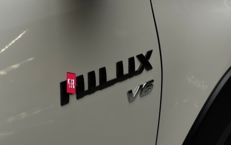 Toyota Hilux VIII, 2022 год, 6 500 000 рублей, 10 фотография