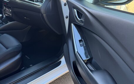 Mazda 6, 2016 год, 1 820 000 рублей, 10 фотография