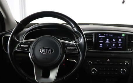 KIA Sportage IV рестайлинг, 2020 год, 2 199 990 рублей, 10 фотография