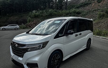 Honda Stepwgn IV, 2021 год, 2 270 000 рублей, 3 фотография