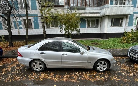 Mercedes-Benz C-Класс, 2001 год, 331 000 рублей, 2 фотография