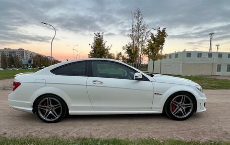 Mercedes-Benz C-Класс AMG, 2012 год, 2 400 000 рублей, 6 фотография