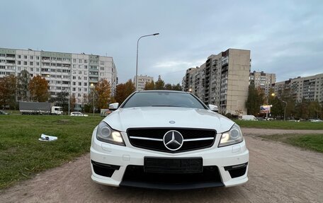 Mercedes-Benz C-Класс AMG, 2012 год, 2 400 000 рублей, 10 фотография