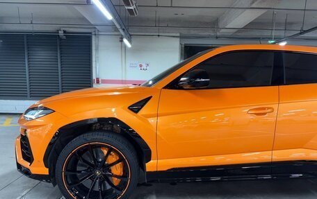 Lamborghini Urus I, 2022 год, 28 800 000 рублей, 3 фотография
