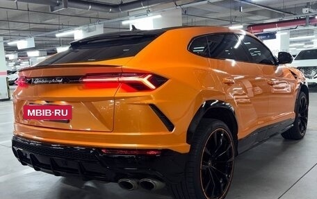 Lamborghini Urus I, 2022 год, 28 800 000 рублей, 7 фотография