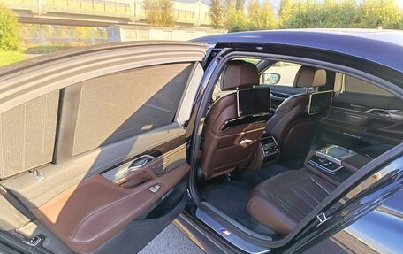 BMW 7 серия, 2017 год, 3 900 000 рублей, 5 фотография