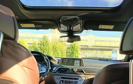 BMW 7 серия, 2017 год, 3 900 000 рублей, 9 фотография