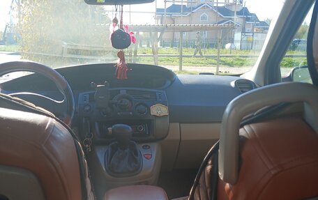 Renault Scenic III, 2004 год, 290 000 рублей, 3 фотография