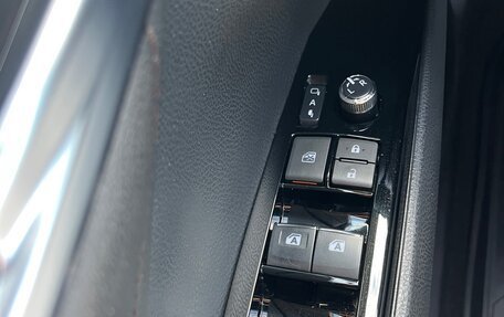 Toyota Camry, 2020 год, 3 085 000 рублей, 6 фотография