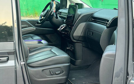 Hyundai Staria, 2021 год, 4 700 000 рублей, 4 фотография