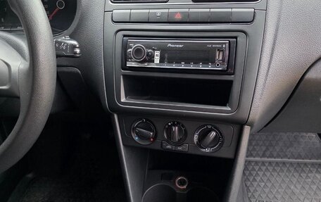 Volkswagen Polo VI (EU Market), 2016 год, 970 000 рублей, 10 фотография