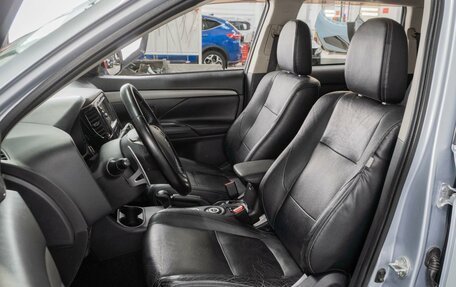 Mitsubishi Outlander III рестайлинг 3, 2012 год, 1 349 000 рублей, 10 фотография