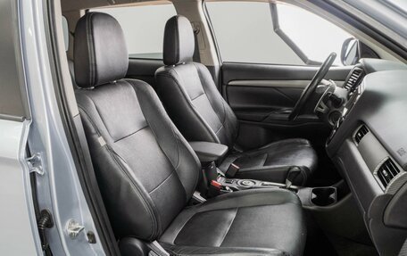 Mitsubishi Outlander III рестайлинг 3, 2012 год, 1 349 000 рублей, 8 фотография